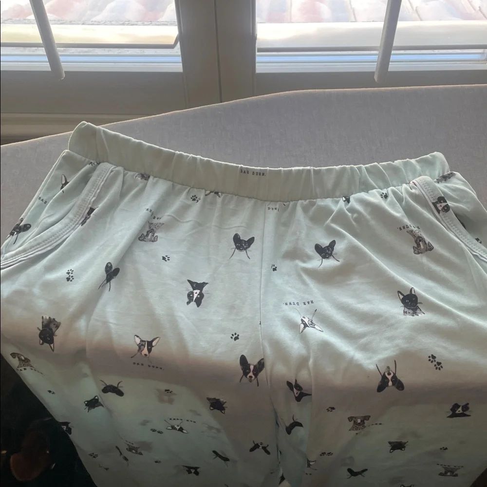 Rae Dunn Women’s Mint Green Dog Print Pajama Set Size M NWT - Picture 8 of 8